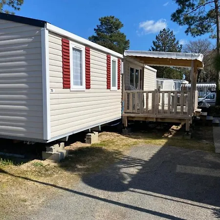Mobil-home 8 10 Personnes Camping Le Bois Dormant Campeggio 4*