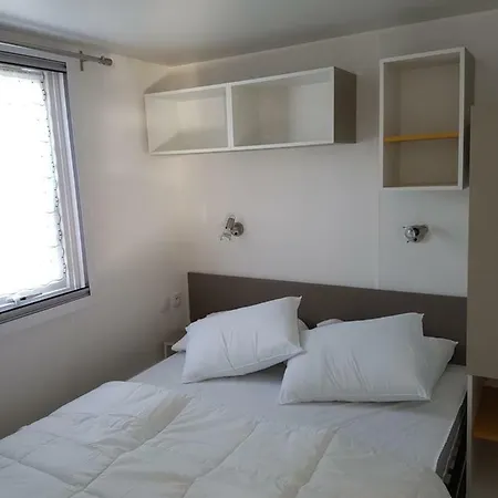 Campeggio Mobil-home 8 10 Personnes Camping Le Bois Dormant 4*